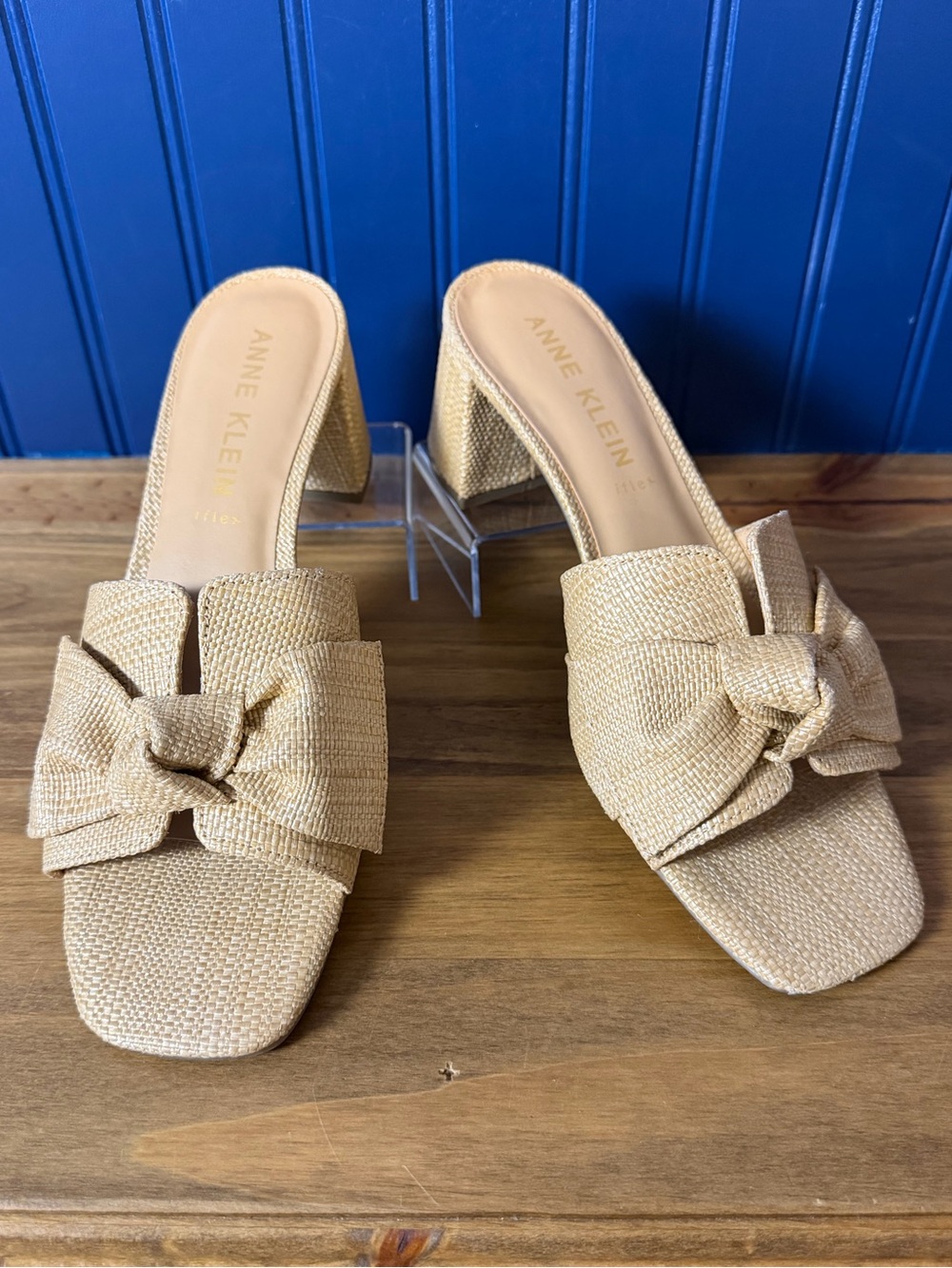 Anne Klein Kismet Natural Raffia Bow Block Heel Slide Sandals Women’s 10M